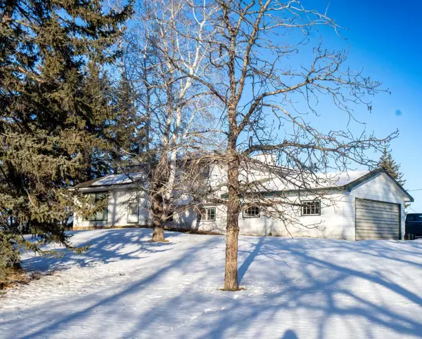 Rural Foothills County, AB T1V 1N3,450270 118th ST E