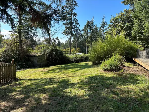 Salt Spring, BC V8K 1K8,232 Elizabeth Dr