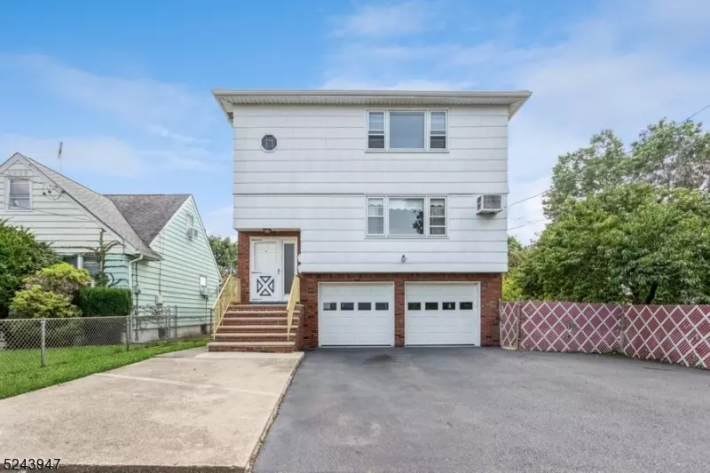 6 Miller Ave, Elmwood Park Boro, NJ 07407