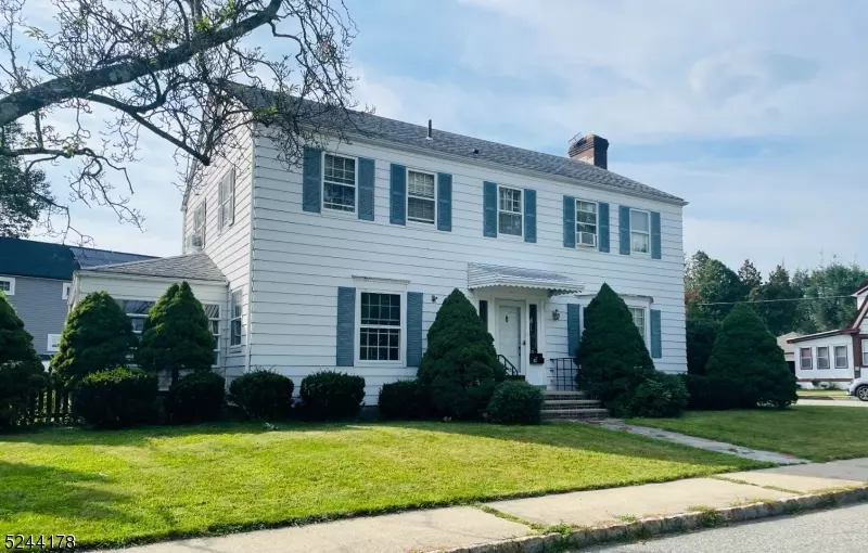 14 N Elk Ave, Dover Town, NJ 07801