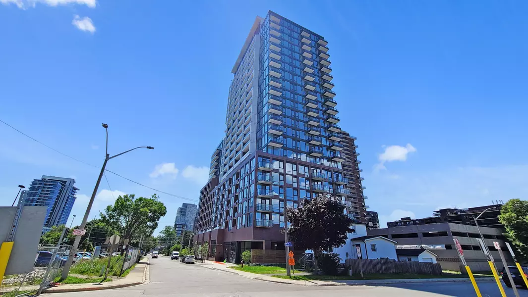 28 Ann ST #716, Mississauga, ON L5G 0E1