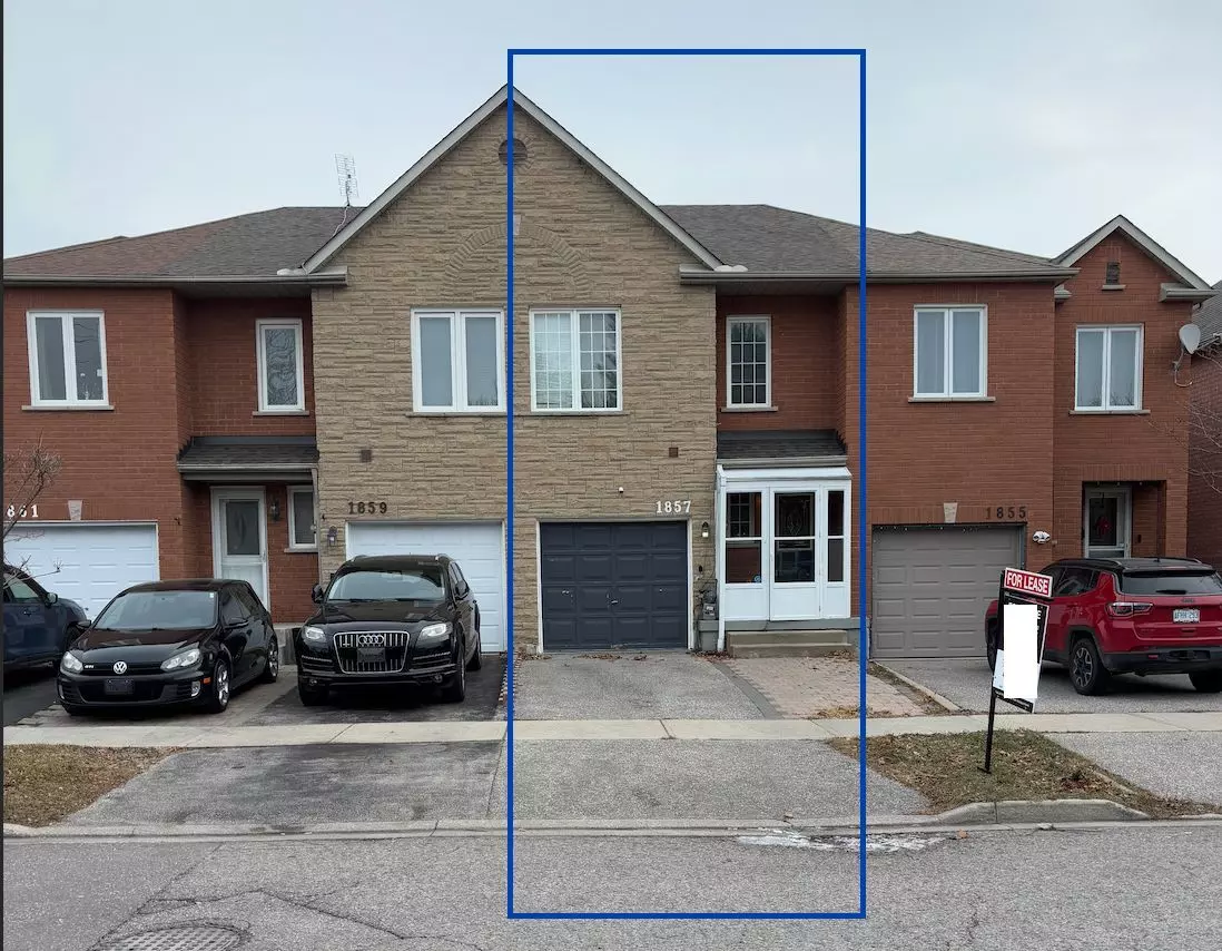 Pickering, ON L1V 6W5,1857 Westcreek DR