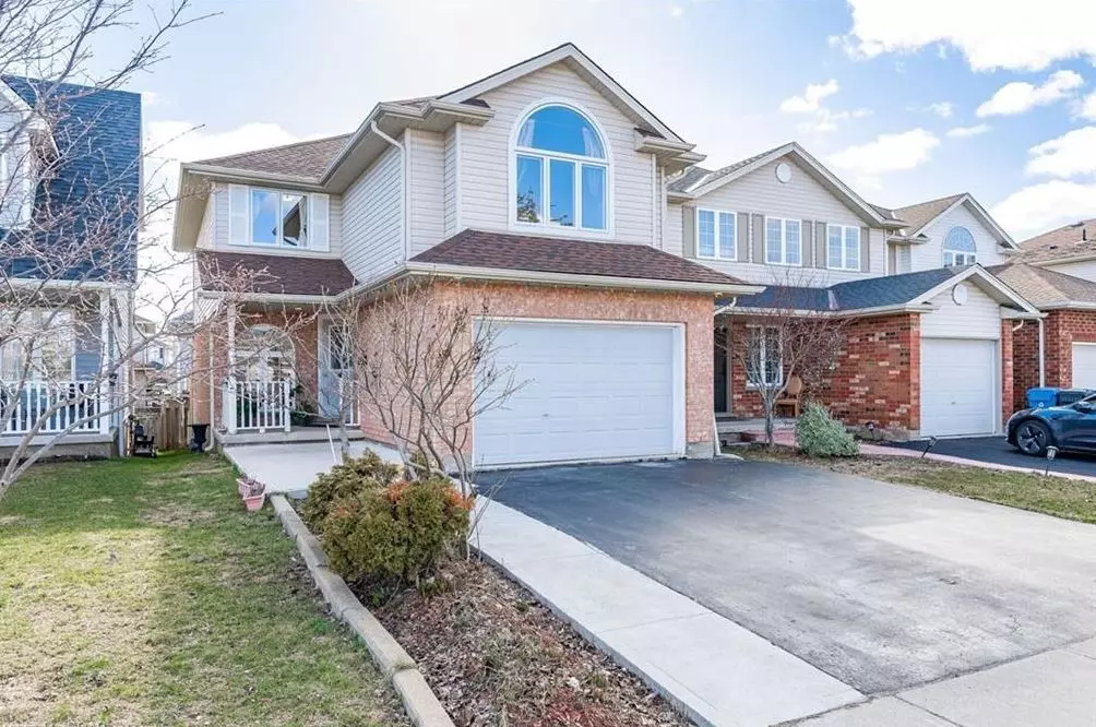 Guelph, ON N1G 5J8,31 Gosling GDNS #(Upper)