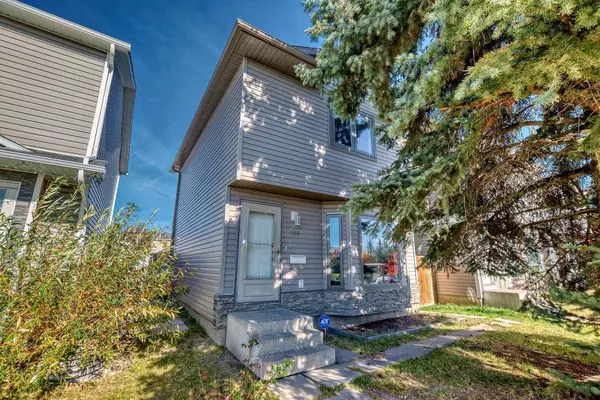 136 Martindale BLVD Northeast, Calgary, AB T3J 2X5