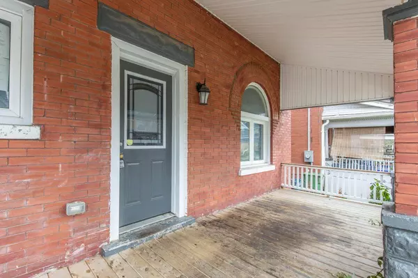 St. Thomas, ON N5R 3K1,35 METCALFE ST