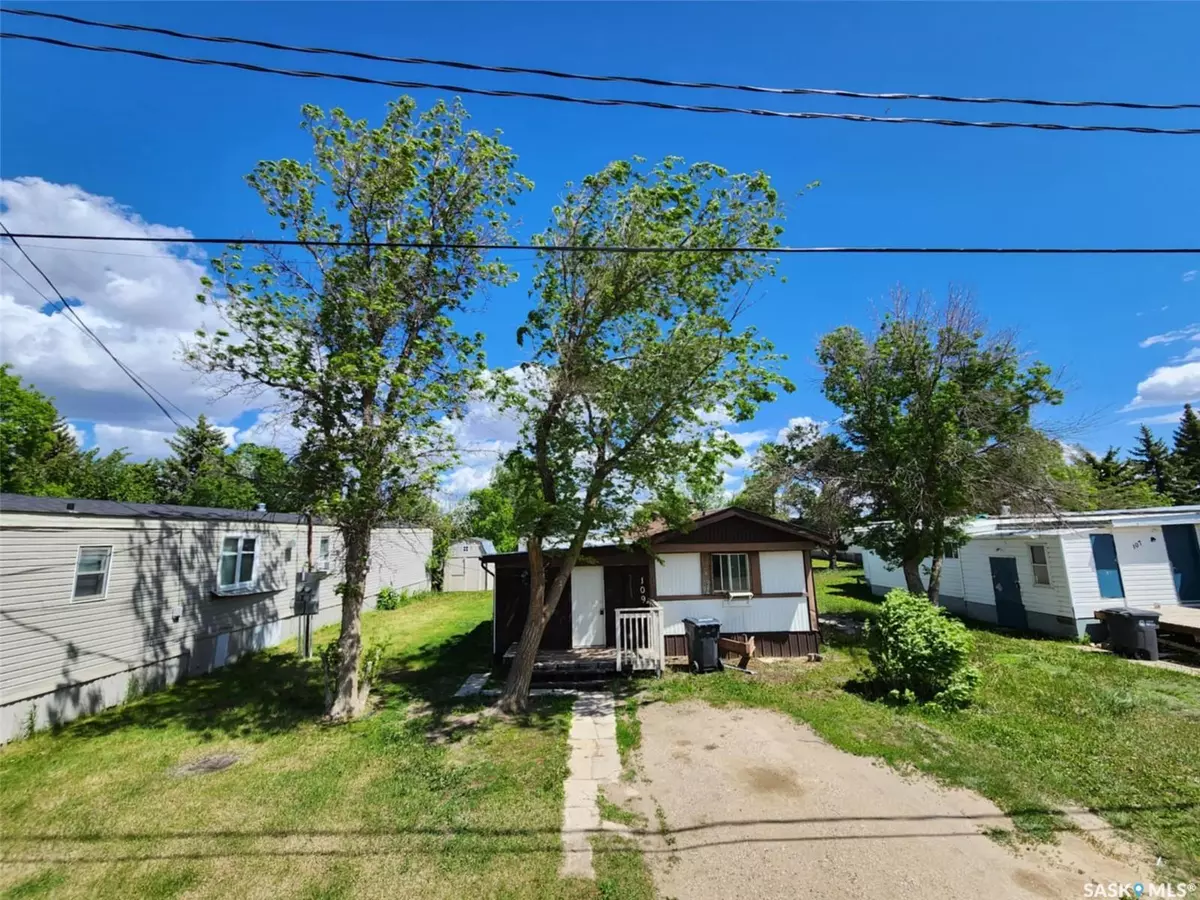 Caronport, SK S0H 0S0,109 Larch STREET