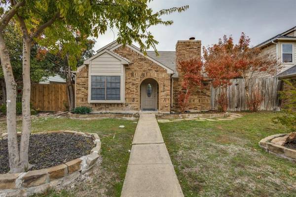 1902 Lavaca Court, Carrollton, TX 75010