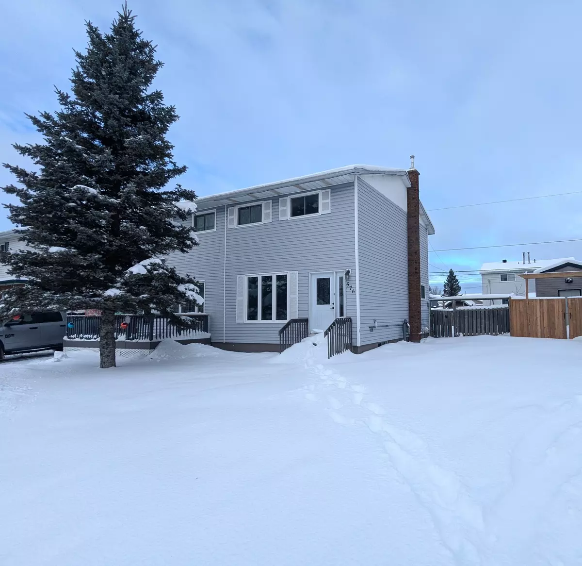 Timmins, ON P4N 4R5,576 Spooner DR