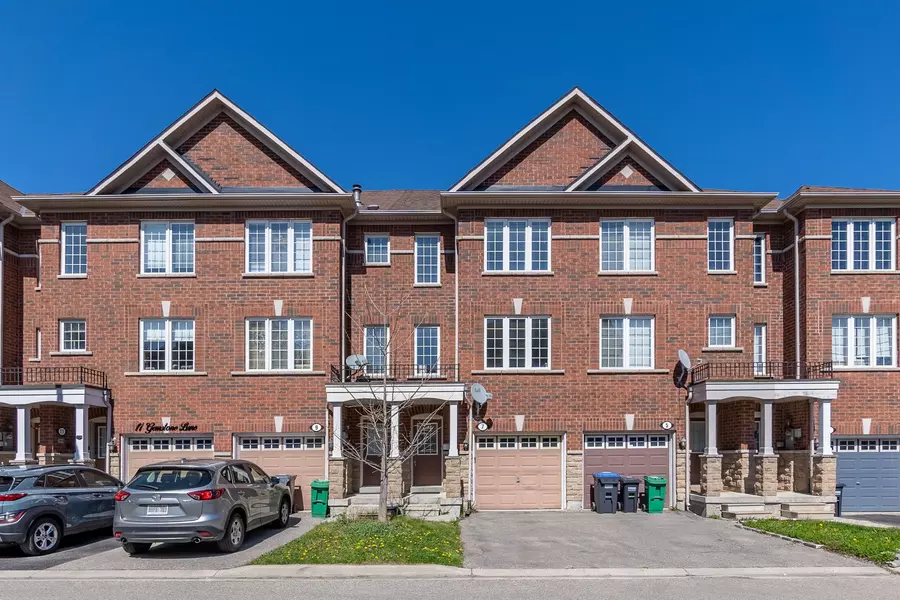 7 Gemstone LN, Brampton, ON L6X 0H1