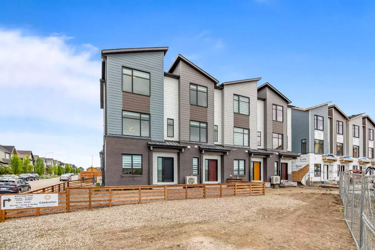 Calgary, AB T3M3W9,344 Masters CRES SE