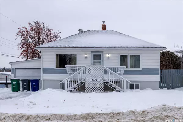 Saskatoon, SK S7M 1C5,1617 19th STREET W