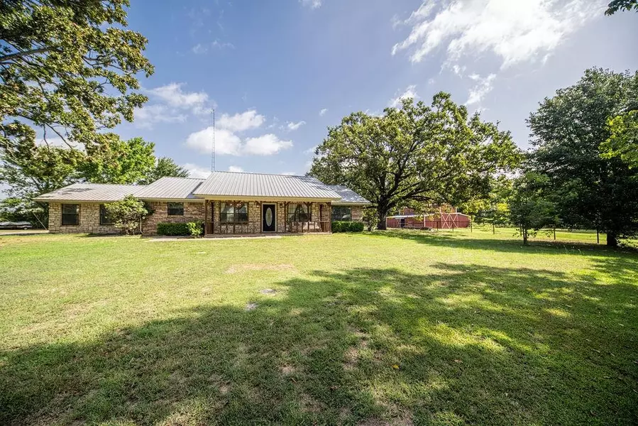 2467 County Road 1220, Lake Creek, TX 75450