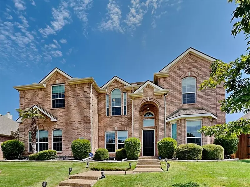 5584 Midnight Moon Drive, Frisco, TX 75036