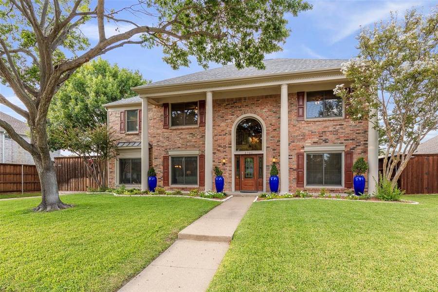 2701 Roper Drive, Plano, TX 75025