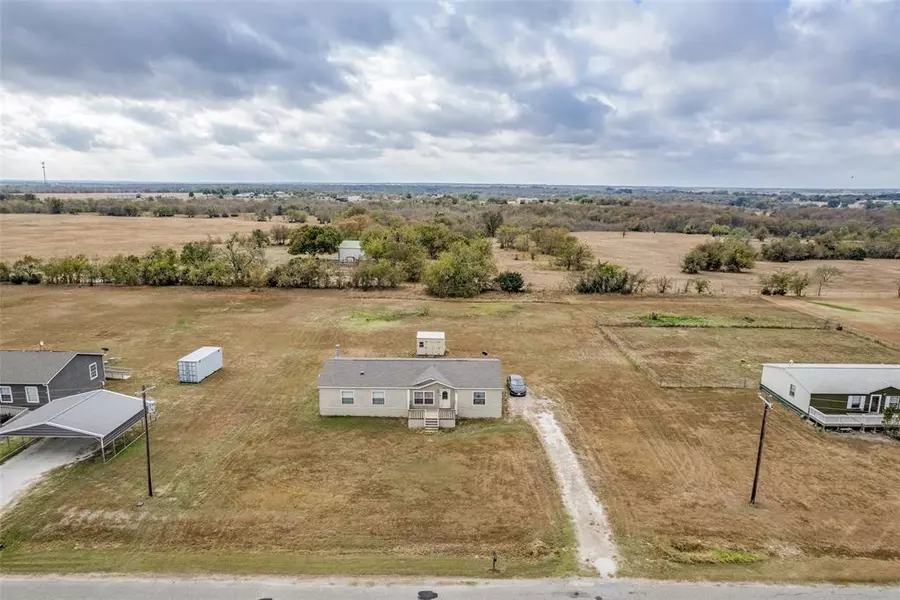 236 Oak Hollow Lane, Sherman, TX 75092