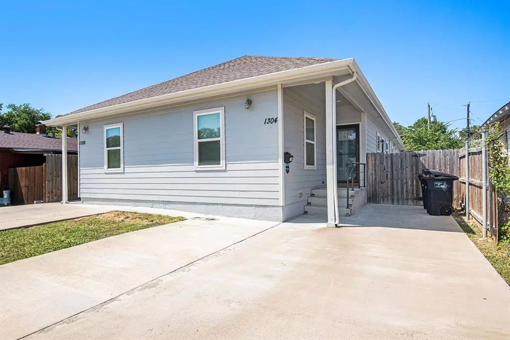 Fort Worth, TX 76110,1304 Orange Street