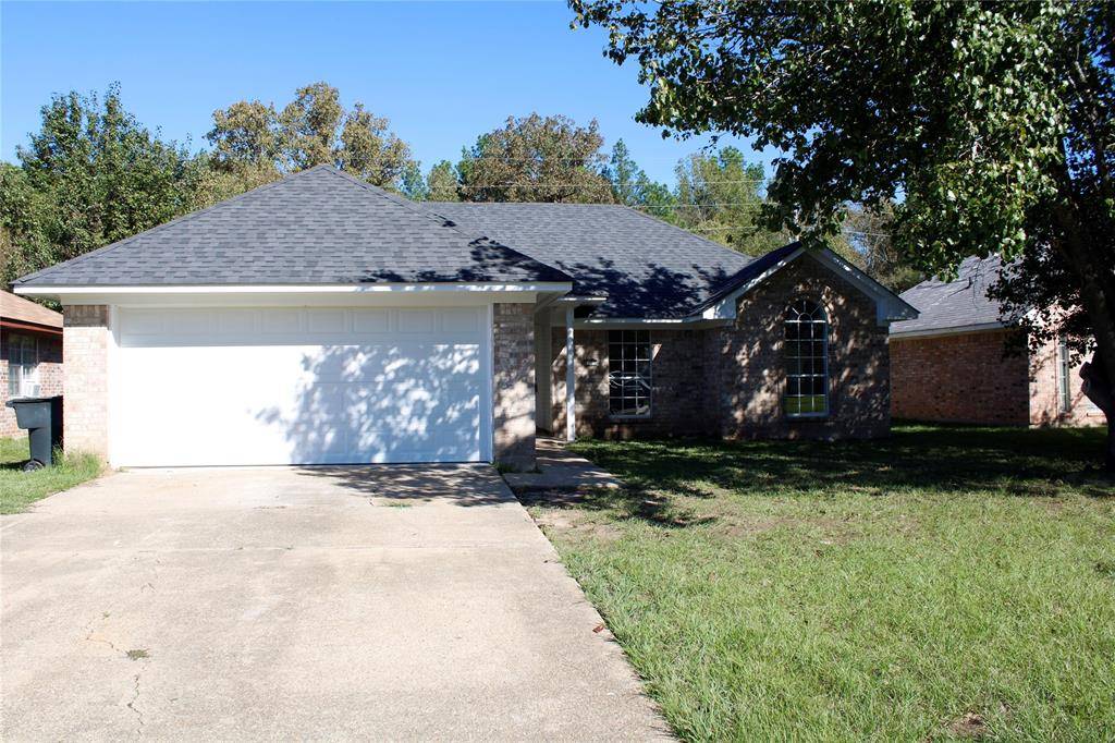 Shreveport, LA 71108,8109 Green Leaf Lane