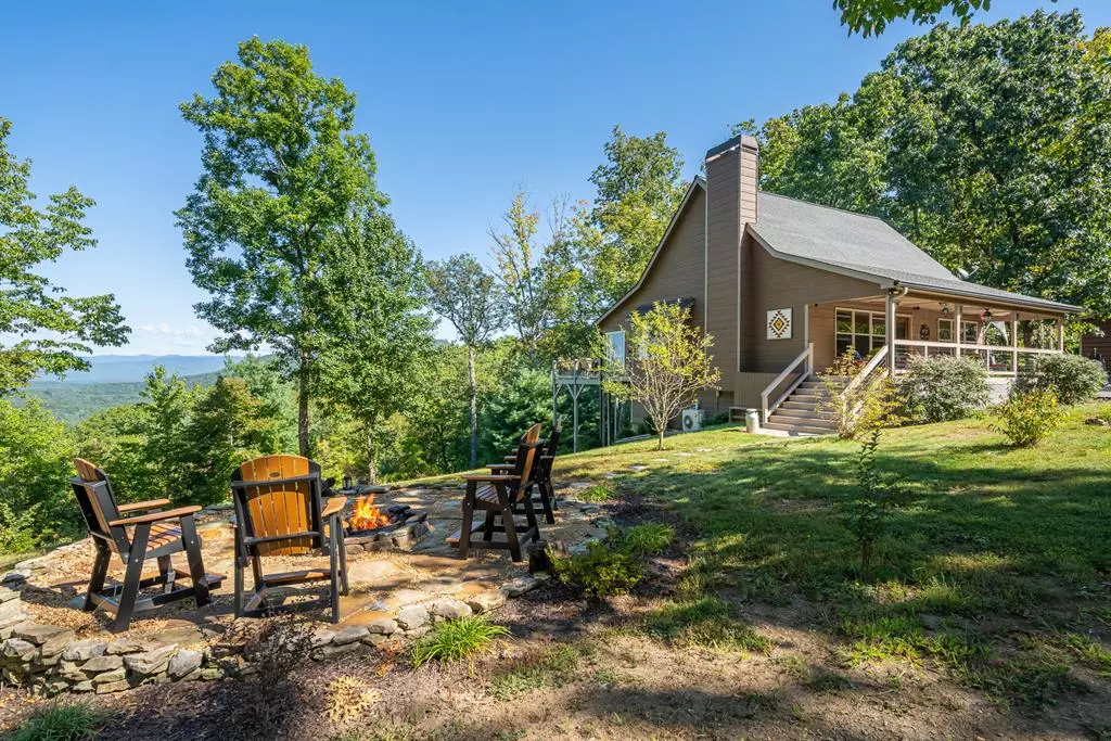 Brasstown, NC 28902,359 Caldwell Overlook