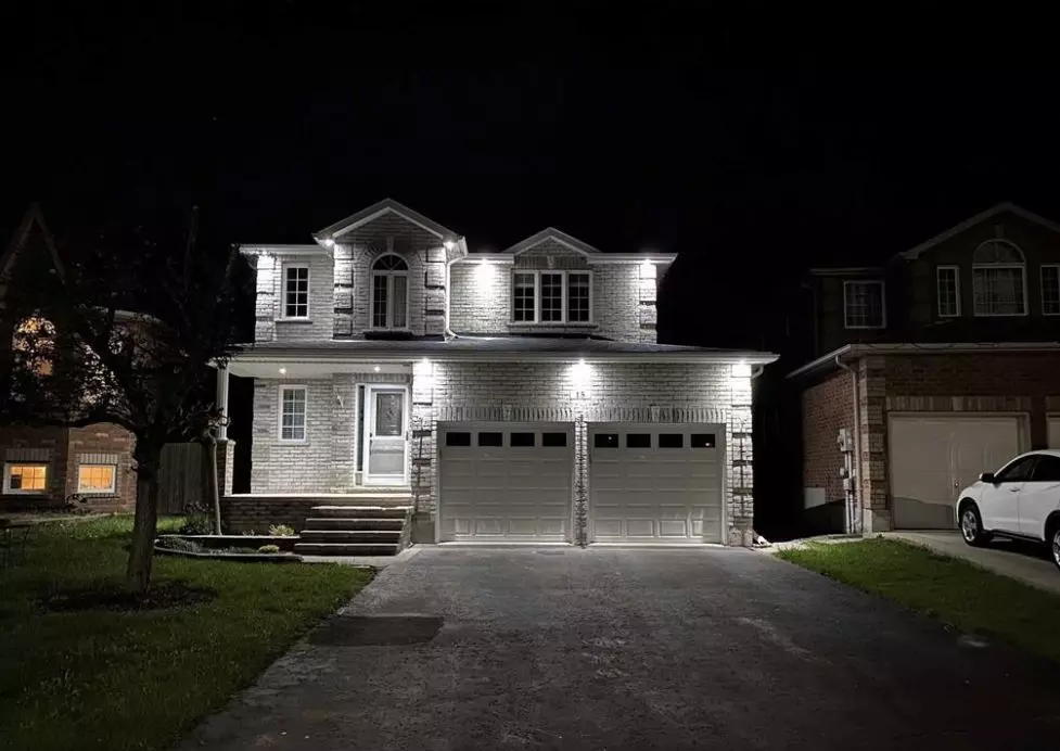 Barrie, ON L4M 7A1,15 Dunsmore LN