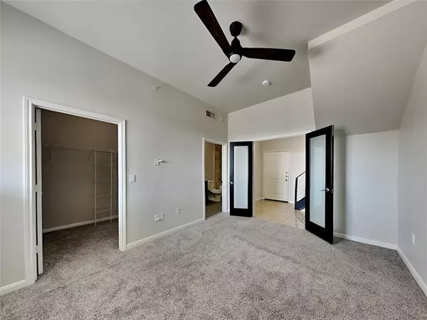 Dallas, TX 75219,3225 Turtle Creek #1641