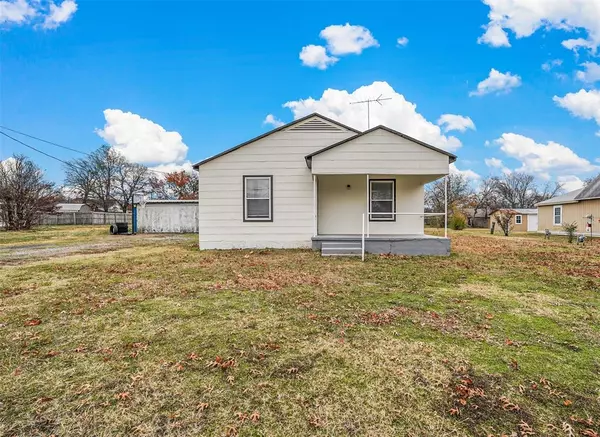 407 Carter, Howe, TX 75459