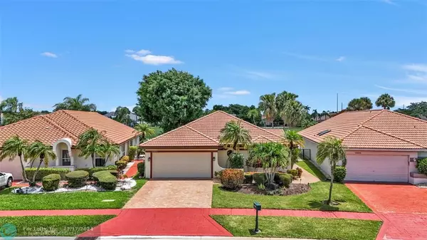 10271 Sunset Bend Dr, Boca Raton, FL 33428