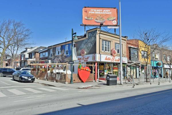 1262 Bloor ST W, Toronto W02, ON M6H 1N5