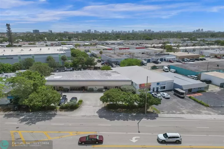 4900 N Dixie Hwy, Oakland Park, FL 33334