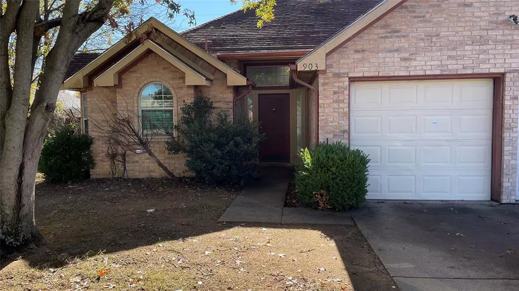 Cedar Hill, TX 75104,903 Steadman