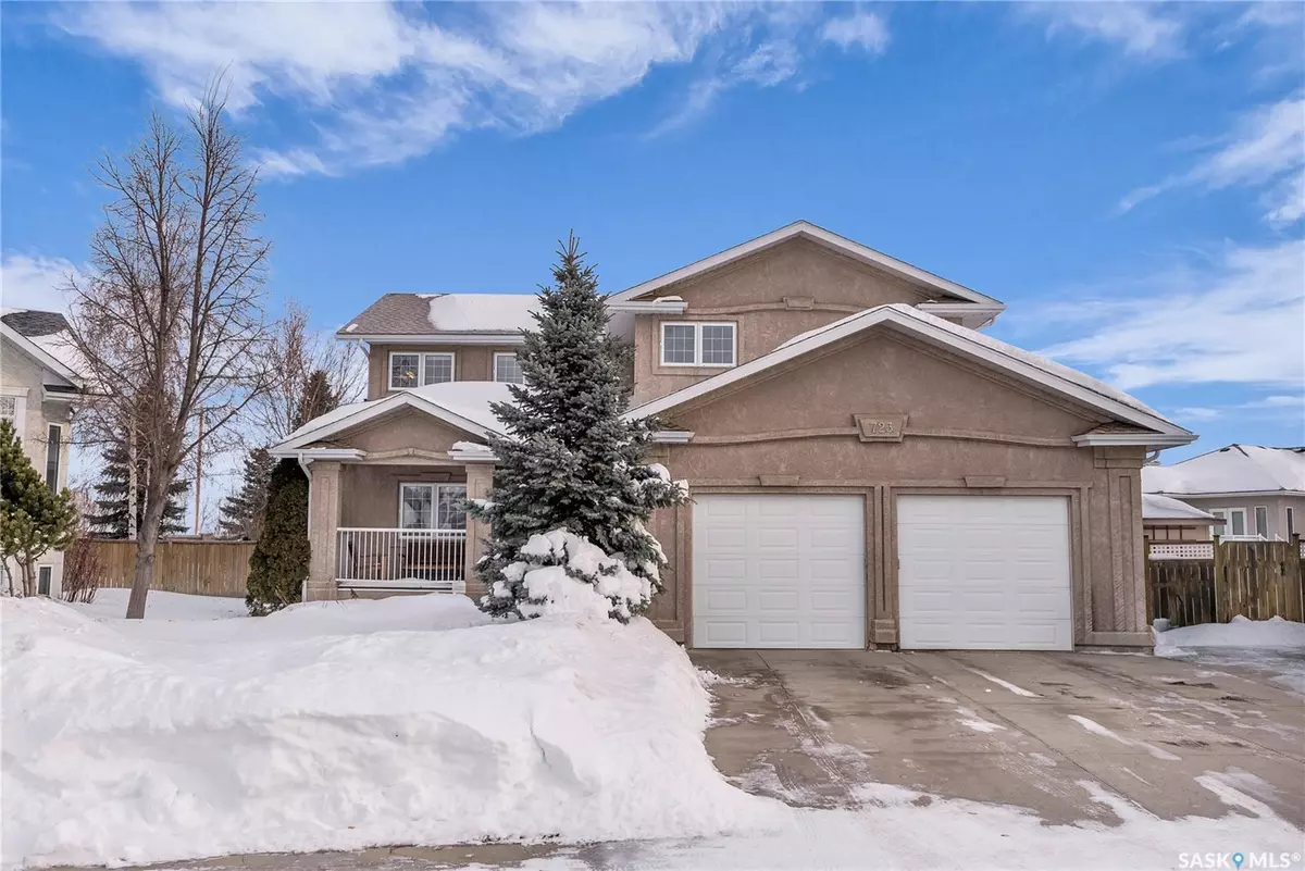 Saskatoon, SK S7V 1B7,723 Bayview CLOSE