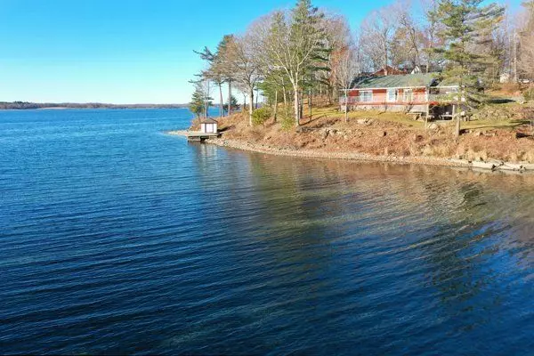 Leeds & The Thousand Islands, ON K7G 2V5,331 Clark DR