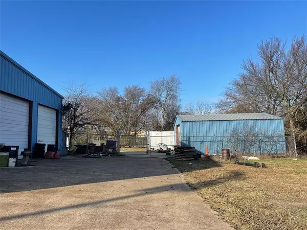 Midlothian, TX 76065,595 Profitt Street #B