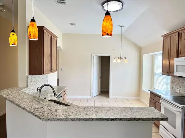 Arlington, TX 76016,4628 Enchanted Isle Court