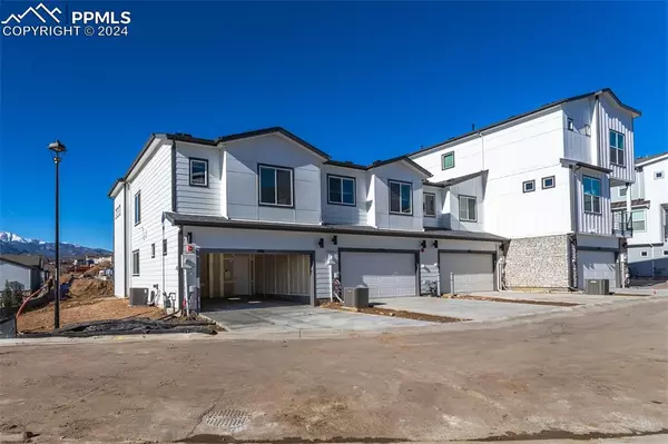 Colorado Springs, CO 80907,896 Beckton HTS