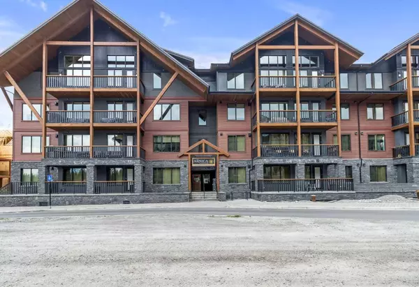 Canmore, AB T1W0N5,1315 Spring Creek Gate #209