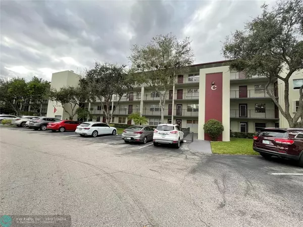 Pembroke Pines, FL 33027,750 SW 133rd Ter  #212C