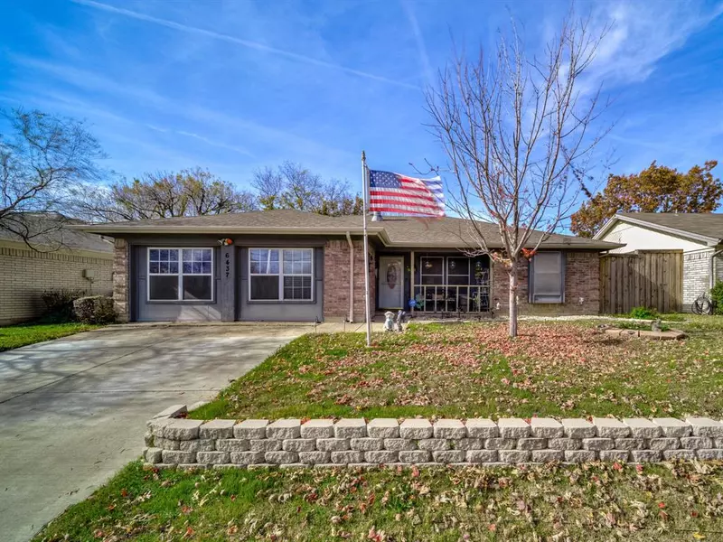 6437 Whitley Road, Watauga, TX 76148