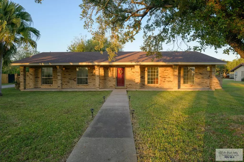 San Benito, TX 78586,121 EDGEWATER CIR.