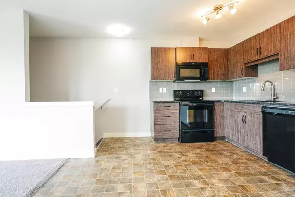 Calgary, AB T3R 0R6,250 Sage Valley RD Northwest #906