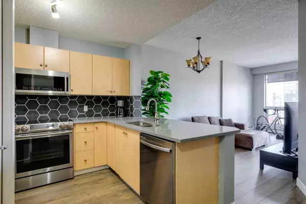 Calgary, AB T2R 1S6,1053 10 ST SW #905