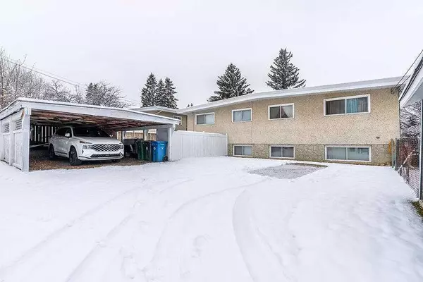 Calgary, AB T2K 4K3,7331 Huntertown CRES Northwest