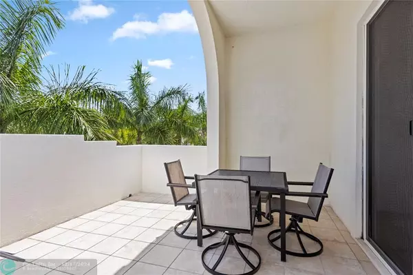 Pembroke Pines, FL 33028,12441 NW 17 Manor  #12441