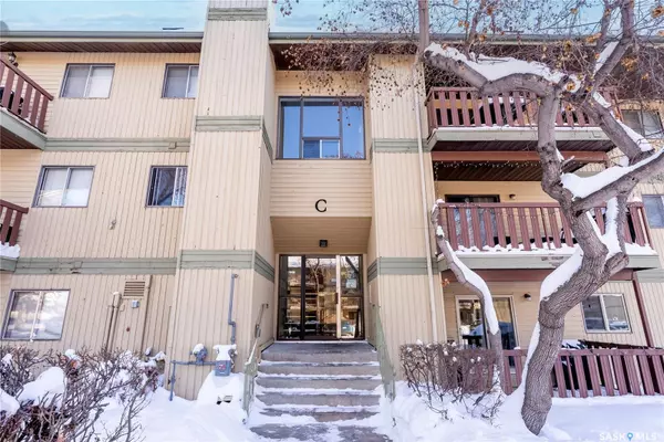 1121 McKercher DRIVE #302C, Saskatoon, SK S7H 5B8