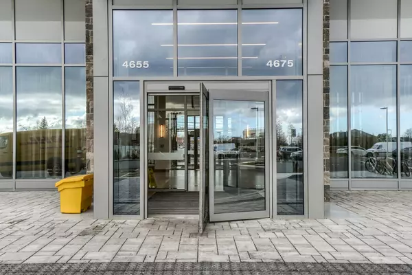 Mississauga, ON L5M 0Z7,4655 Metcalfe AVE #103B