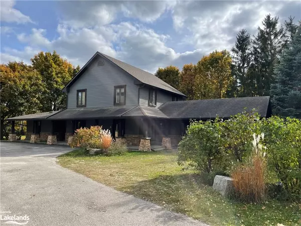 133 ARROWHEAD RD, Blue Mountains, ON L9Y 0T5