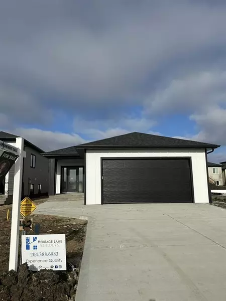 42 Gullane ST, Niverville, MB R0A 0A1