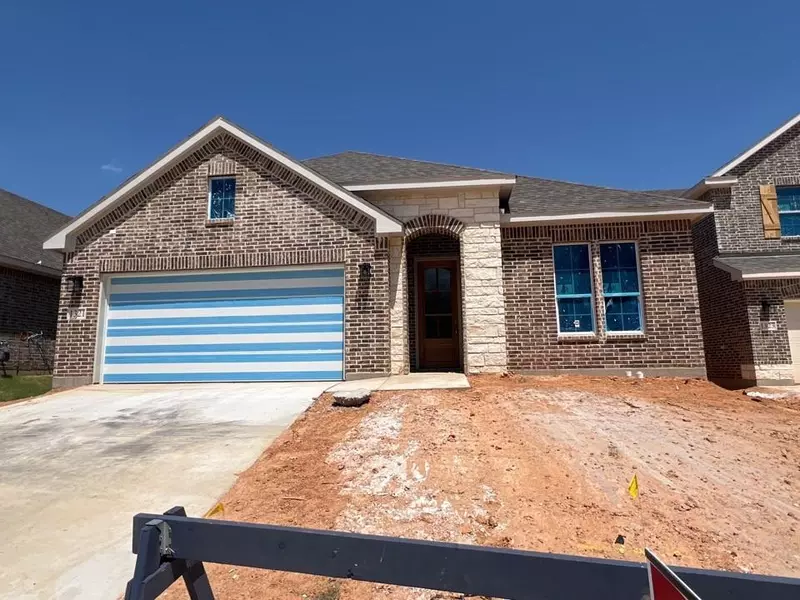 1321 Hickory Court, Weatherford, TX 76086