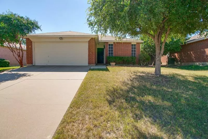 409 Candlestick Trail, Saginaw, TX 76179