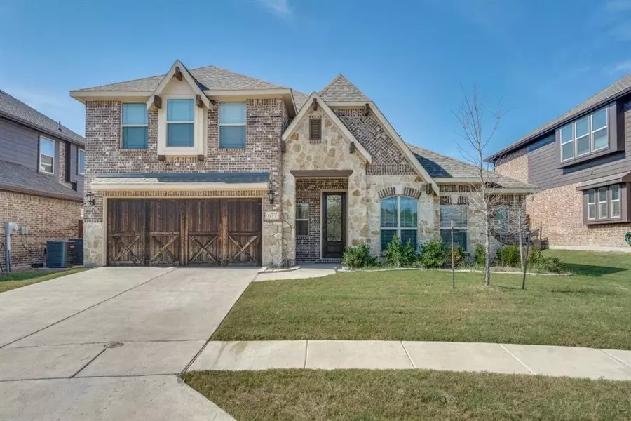 677 Franklin Lane, Lavon, TX 75166