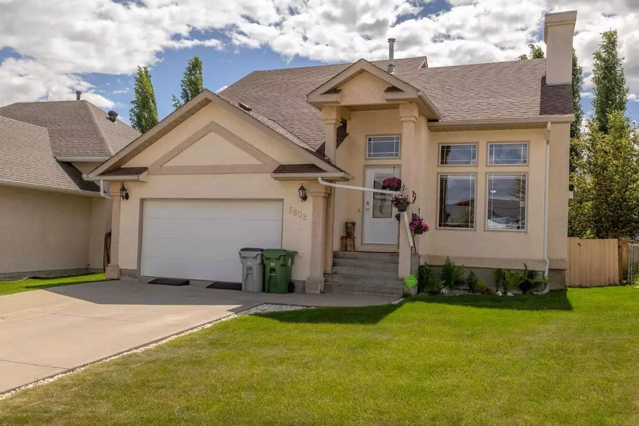 5809 12A Avenue, Edson, AB T7E 1W5